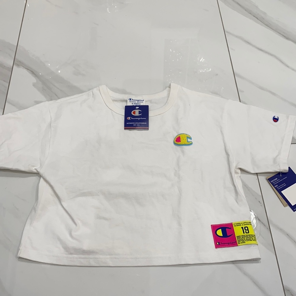Champion t shirt - Picture 1 of 3